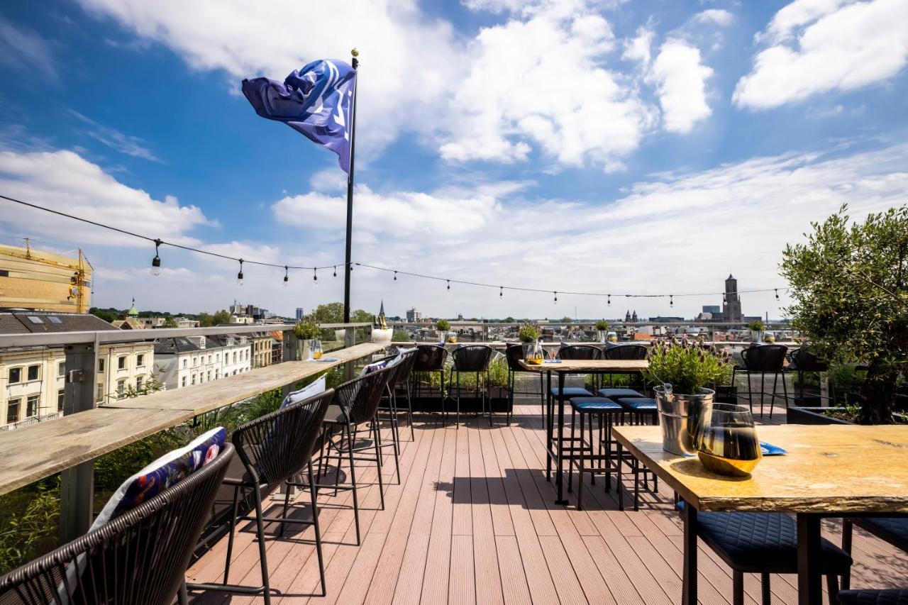 Hotel Haarhuis Арнем Экстерьер фото The rooftop bar at the hotel